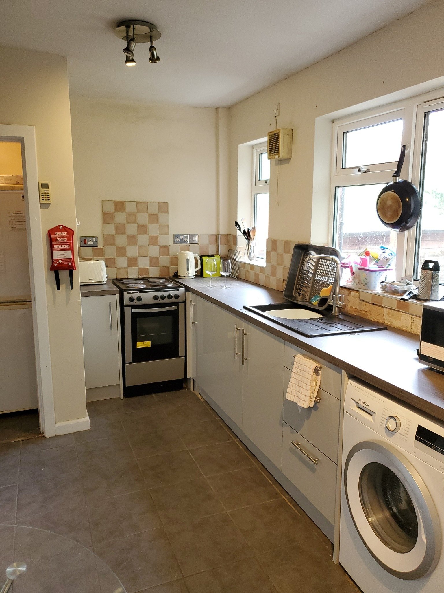 Shared kitchen and laundry facilities in Beeston